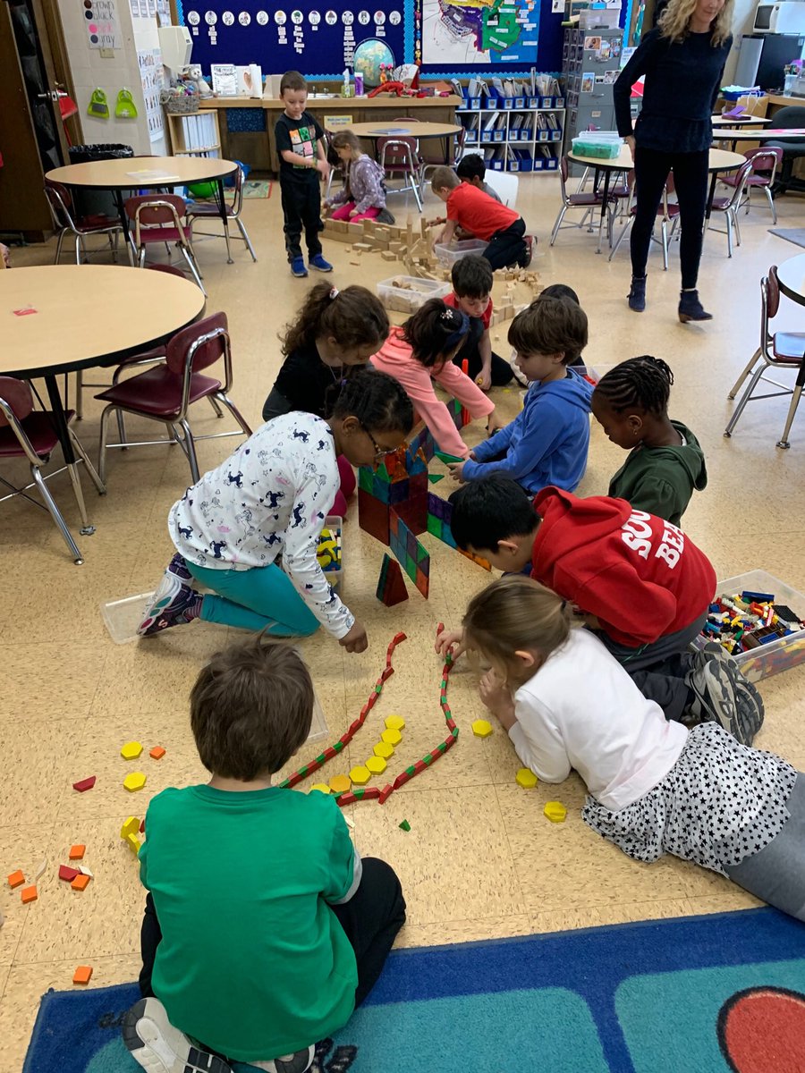 We learned about the Great Wall of China and worked hard as a team to create the wall in our classroom using different materials!