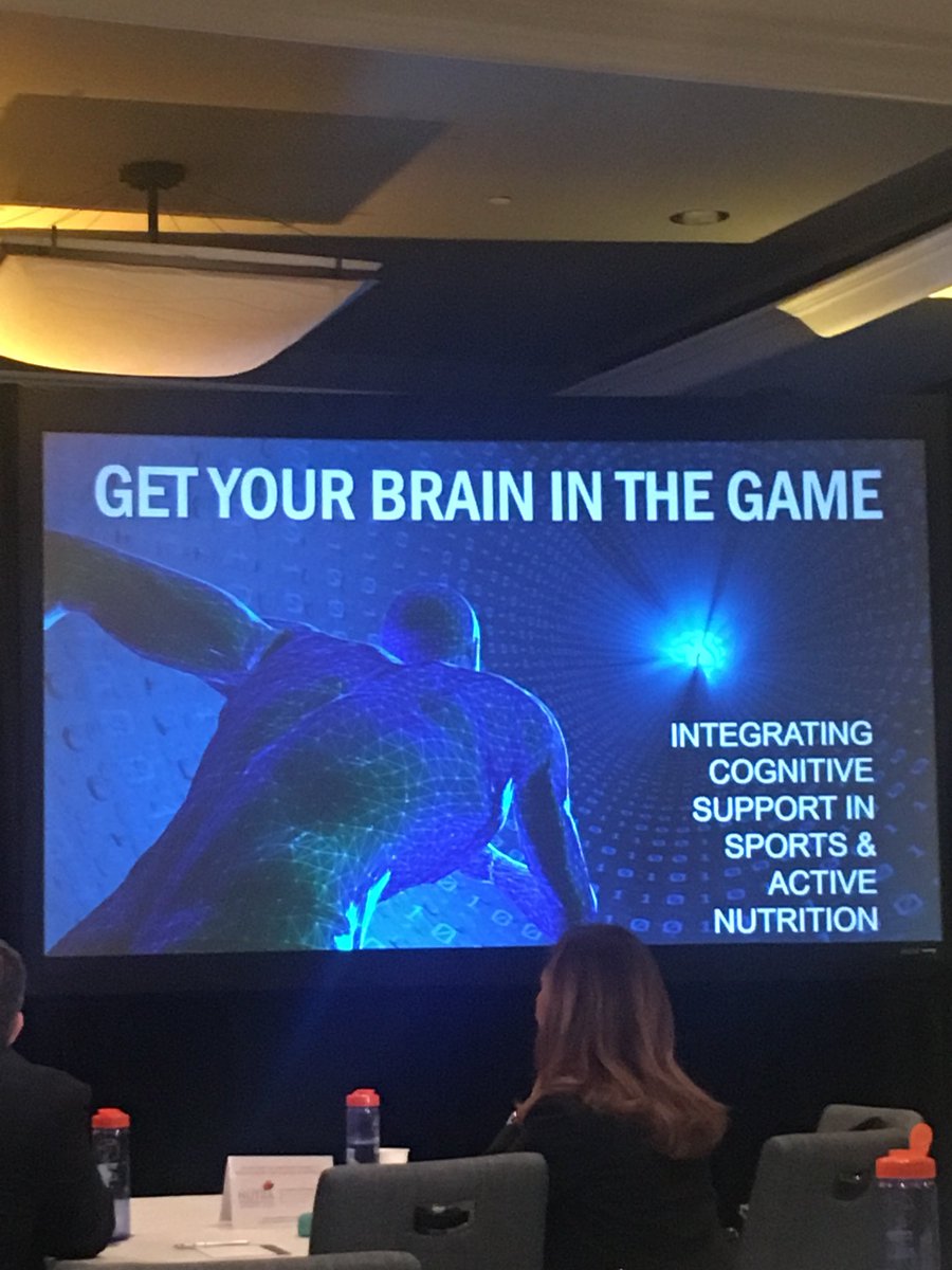 MichelleKnowsIt's tweet photo. Last day at the @NutraUSA Sports Nutrition Summit #sns20 and learning more about the correlation of exercise and cognition at the “getting my brain in the game” chat sponsored by @PLTHealth https://t.co/rBZi7LRHOe