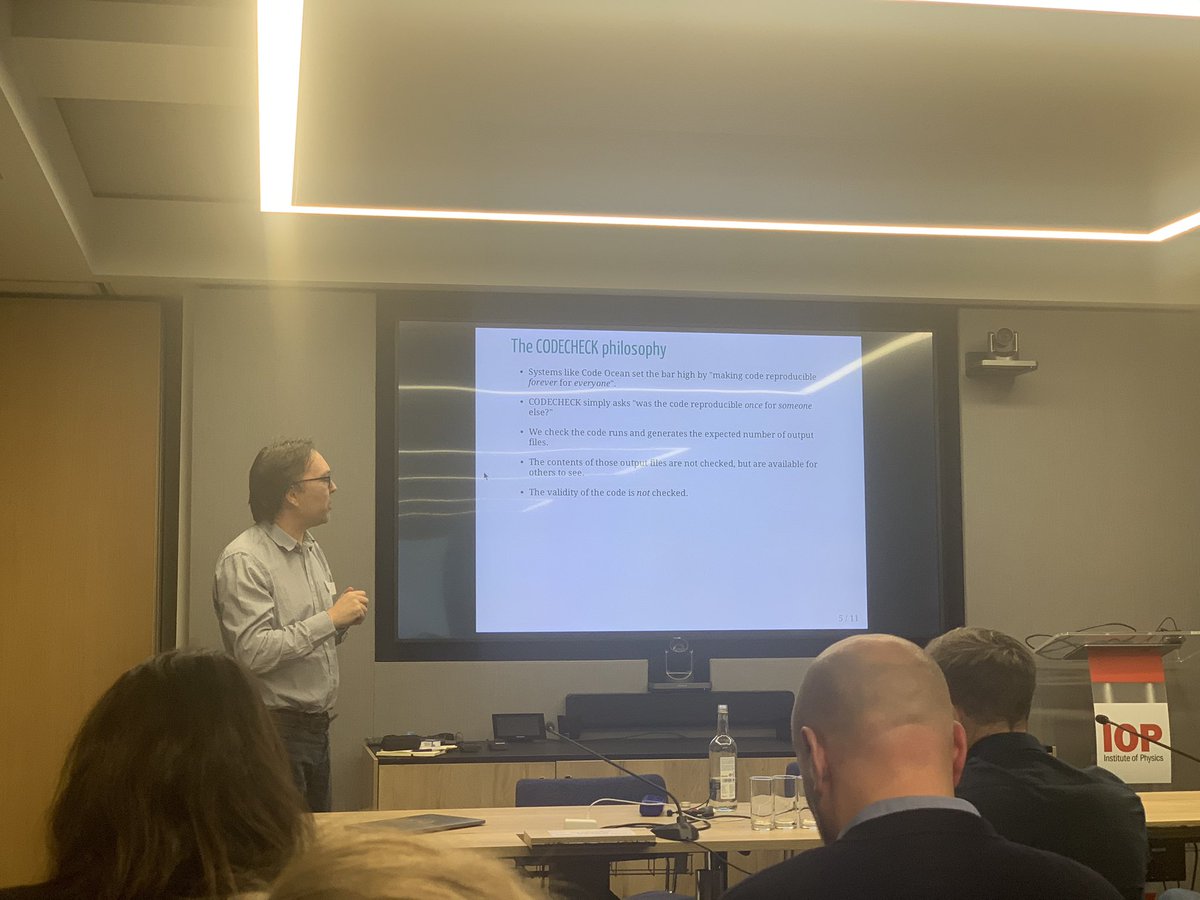 npch's tweet image. @StephenEglen #CodeCheck’s philosophy is to set a deliberately low bar for reproducibility - can this be reproduced for one person, on one occasion? #orlfeb20