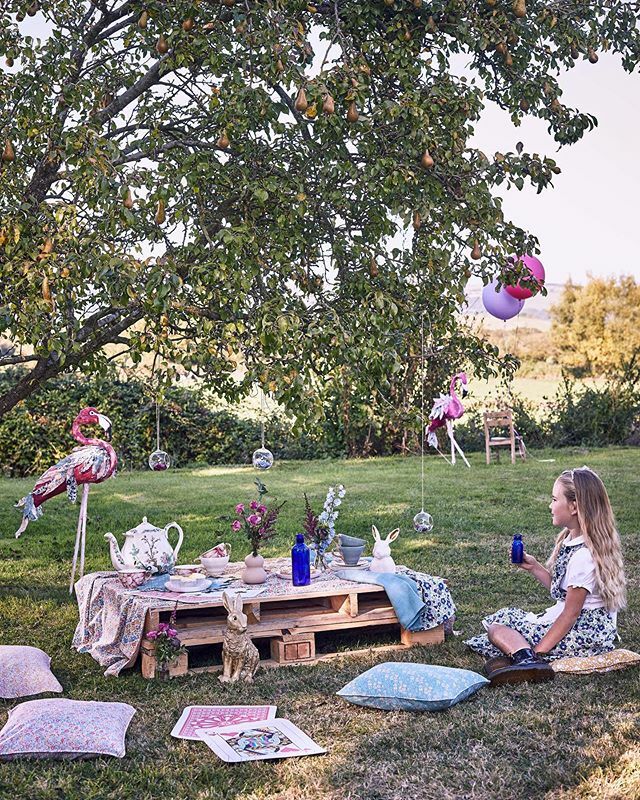 Welcome to The Wonderland! Watch out for the rabbit holes. 
We are ready for long summer picnics and tables adorned in Liberty fabric.

Dress, Cushions &amp; Tableware @cocoandwolf
AD &amp; Styling @emilyrickardstylist 
Photography <a href="/emmaguscott/">emmaguscott</a> ift.tt/2H0bdwx