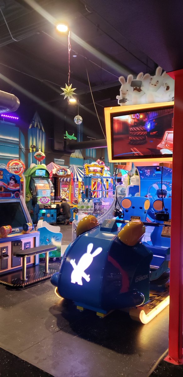 embedcard's tweet photo. With games and attractions galore, nothing says fun like Off The Wall arcade.

Visit the NEW Off The Wall in Woodland Hills California for endless entertainment empowered by Embed's integrated solution of kiosks and smartTOUCH readers.

#embedlife #transformingfun #fuellingfun https://t.co/JLdqBHLoMr