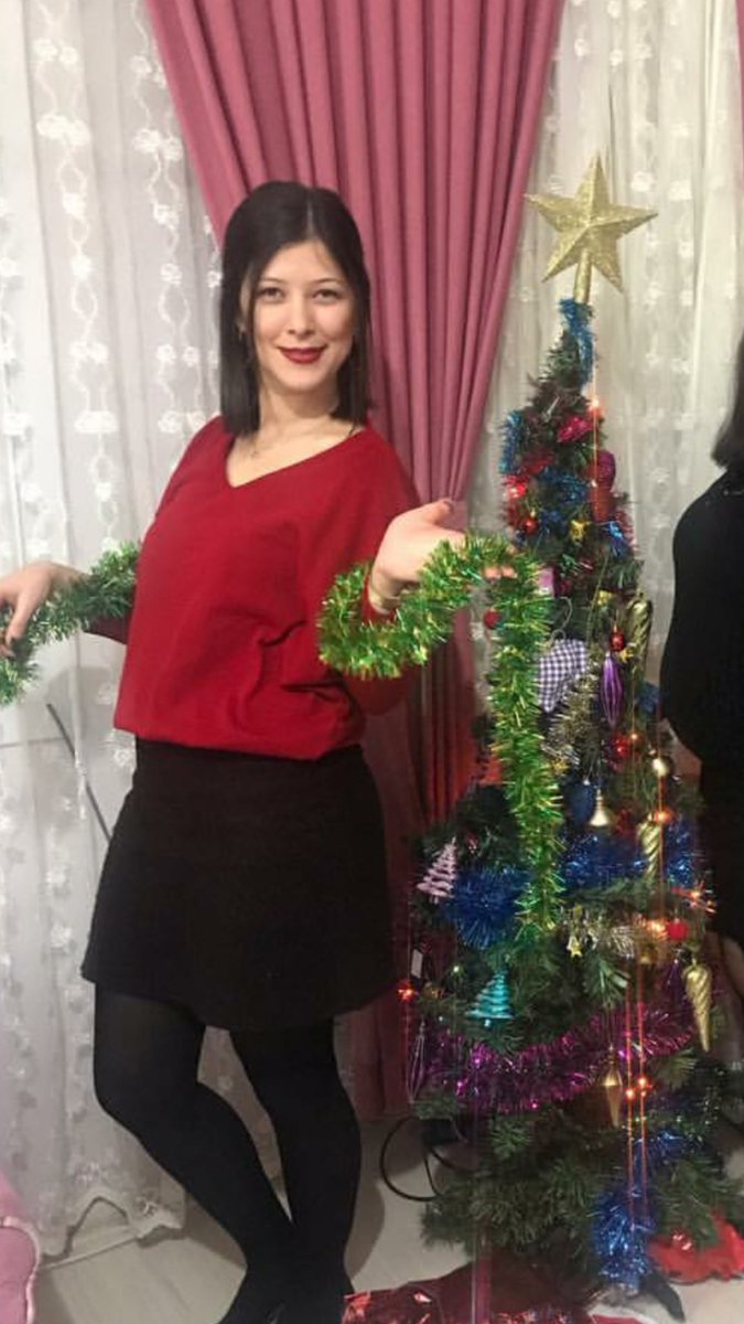 Gözde uyemizin kiz kardesi
#ensest #ensestp #ensestpaylasım