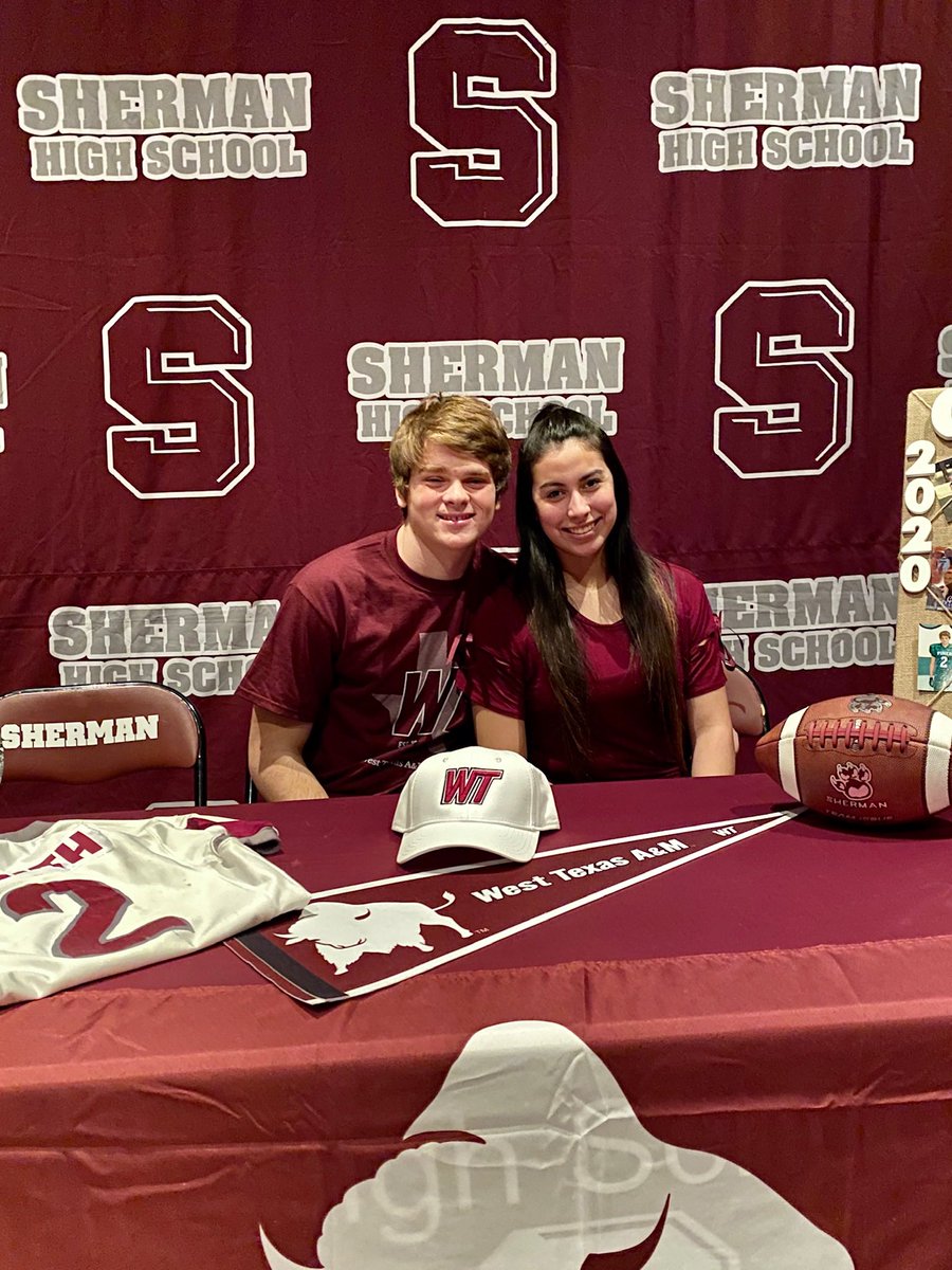 gsmitty02's tweet photo. I am officially a Buff!! Thank you to everyone who came today and showed support! Love all of you!! #NationalSigningDay #RollDamnBuffs https://t.co/1W5WGQUPu0