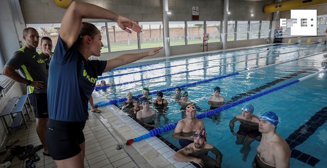 <a href="/miss_belmont/">Mireia Belmonte</a> @RFEN_directo <a href="/VidingPiscinas/">Viding Piscinas Sevilla</a> #ENTREVISTA 🗣️| Mireia Belmonte (<a href="/miss_belmont/">Mireia Belmonte</a>): "Si consigo ser la máxima medallista de este país, sería un hito bastante bonito. Pero prefiero superarme a mí misma antes que superar a los demás"

La nadadora impartió hoy una clase magistral en el <a href="/VidingPiscinas/">Viding Piscinas Sevilla</a> de Sevilla 🏊🏻‍♀️