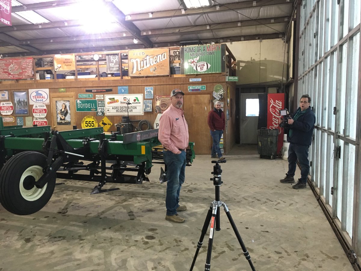 #XtremeAg filming at ⁦<a href="/MilesFarms69/">Matt Miles</a>⁩ #Cotton and #Rice getting ready for #Commodity Classic launch ⁦<a href="/Ricewalker1/">Robb Dedman</a>⁩
