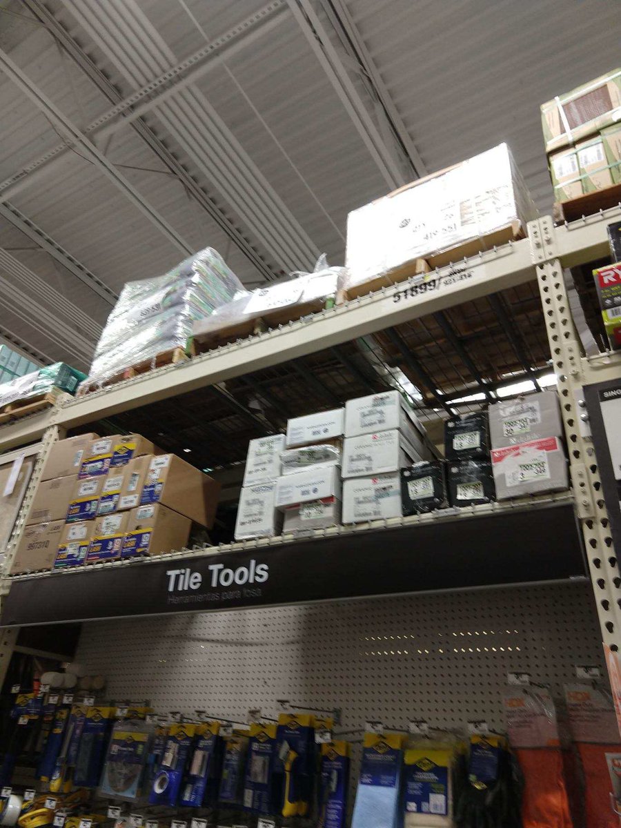 PaulRodTHD's tweet image. D23 perfect bays @ 0421 @mdlofnwhere  @NagyAndrew