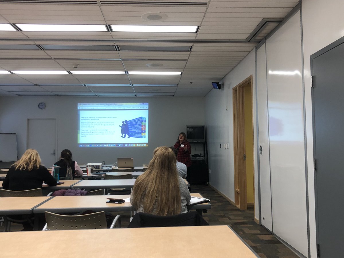 TakiuAli's tweet image. Joni Simpson #FNSBSD sharing at #AKCTE about the importance of competencies as Curriculum Drivers. For CTE and Core Content areas. #DBSD #PDmatters #NorthToTheFuture #aklearns