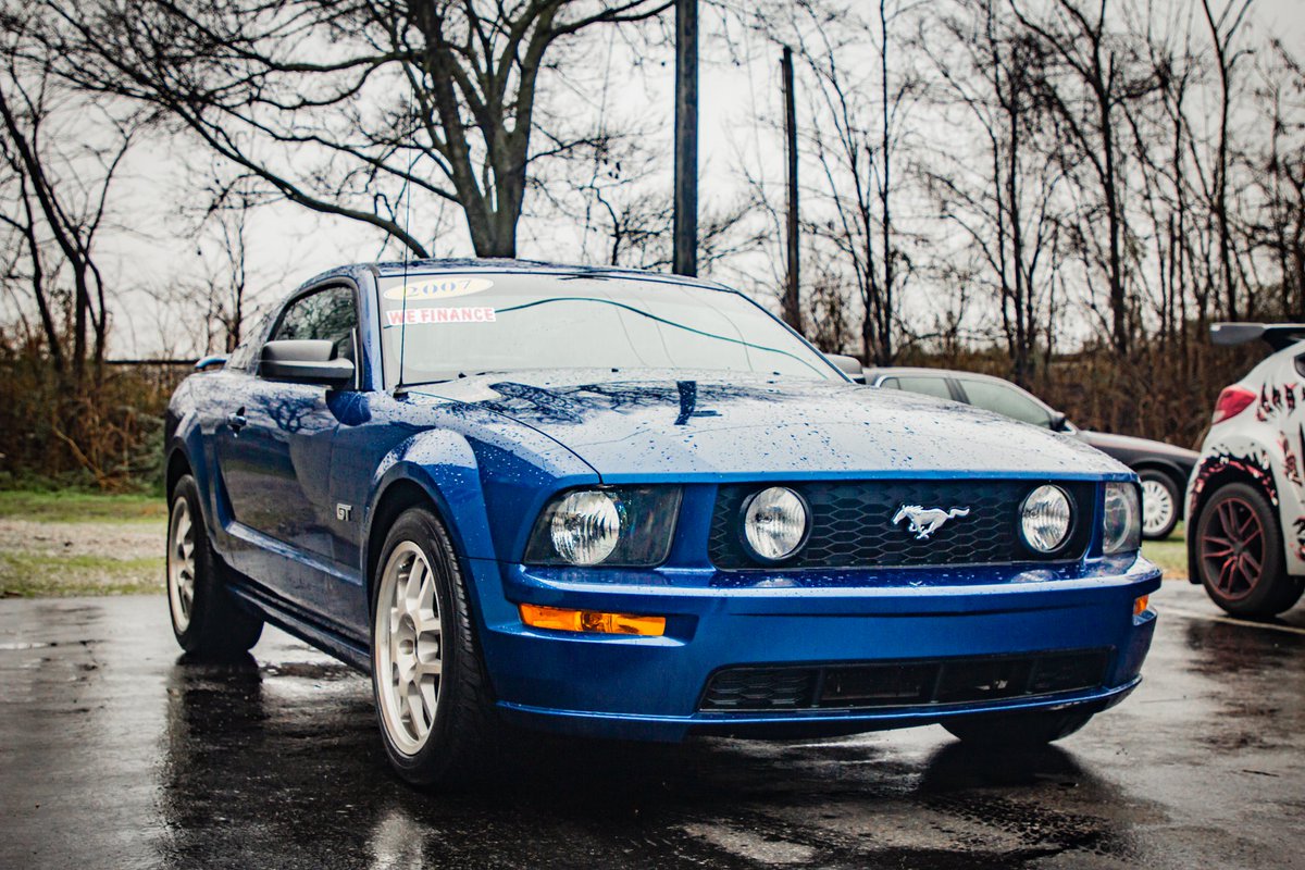 RightPrice1993's tweet photo. WOW! 2007 FORD MUSTANG GT! ONLY 96K MILES AND CLEAN TITLE! 5-SPEED MANUAL! MENTION THIS AD FOR $250 OFF THE TOTAL PURCHASE PRICE!

#Murfreesboro #NashvilleTN #MiddleTennessee #RutherfordCounty #BuyHerePayHere #easyfinancing #smyrna #lavergne #carsforsale https://t.co/c8YssquZ61
