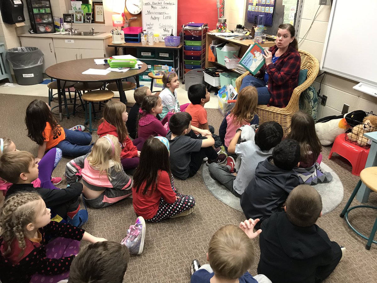 Another Guest Reader on World Read Aloud Day!! Mrs. Spurlock dropped by to read to us this afternoon! <a href="/KurtzElementary/">Paws the Cougar</a> <a href="/KU_Spur_Philli/">KUSpur/PhillClass</a>