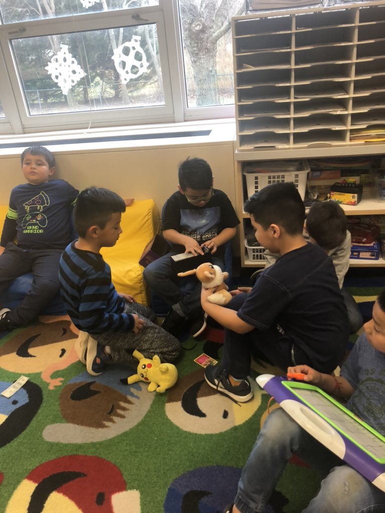 monicarowsom's tweet photo. Global school play day! 
@southoldelem https://t.co/3cFv1MmkBr
