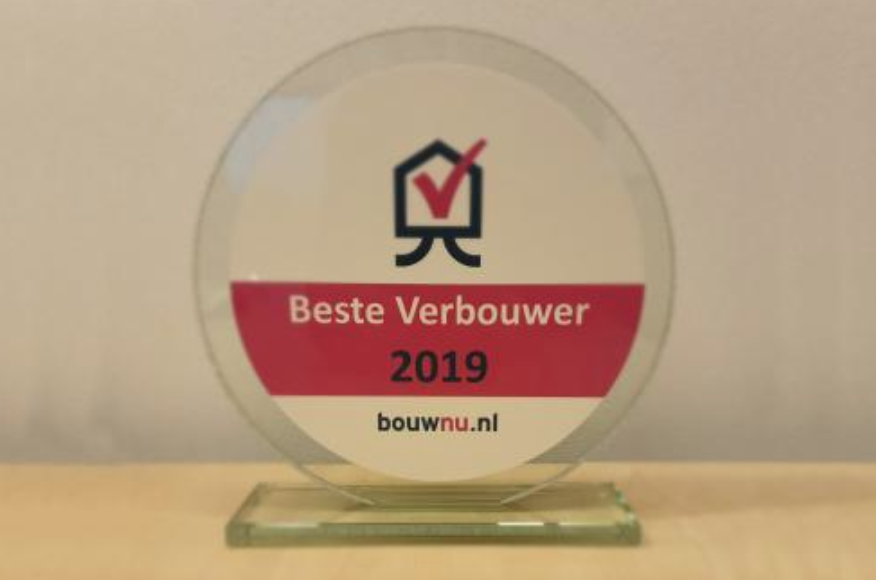 Bouwnu's tweet photo. #CammeraatBouw @kuipersenkoers #EHdeVries en  #AGoudriaanenZn zijn de genomineerden voor de verkiezing van de #BesteVerbouwer 2019. Ja het klopt: er zijn er maar liefst 4 in deze categorie! Tijd voor een vragenrondje: https://t.co/AccMYRmojY https://t.co/6Rj8mJnpGh