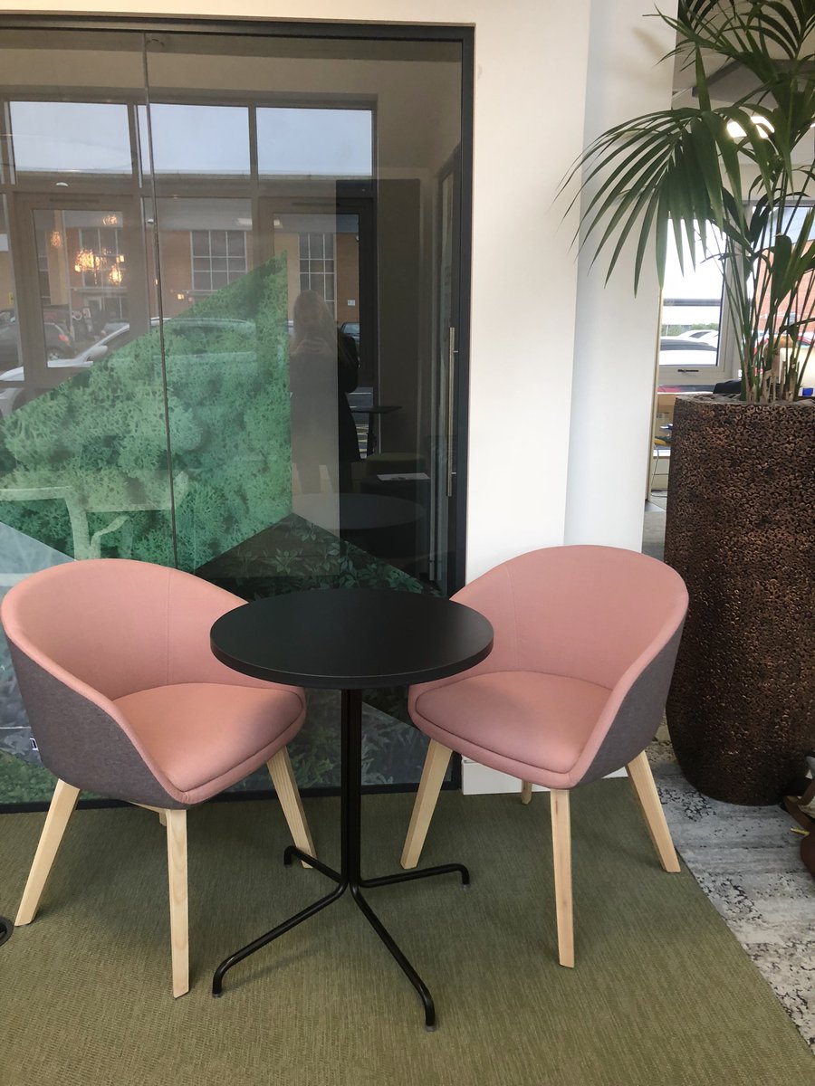 Our new 'Darcy' chairs looking stunning in @Blueprint_Int offices, upholstered in the beautiful Tone & Semi by @SvenssonUK ! Darcy offers over 8 different leg options, and here the wooden leg makes this chair perfect for any workspace, breakout or dining area..🤩@sixteen3_ltd