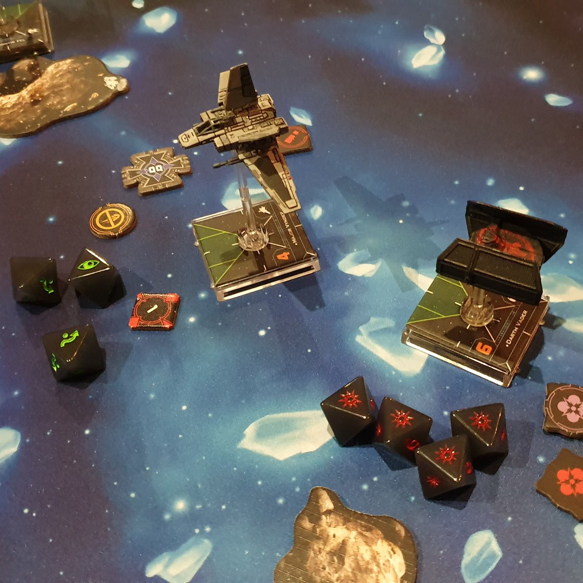 TheMolecast's tweet image. Fish and Owl were at Warzone tonight for some #Xwing and #Dropfleet fun!

#tabletopgaming
#gamenight