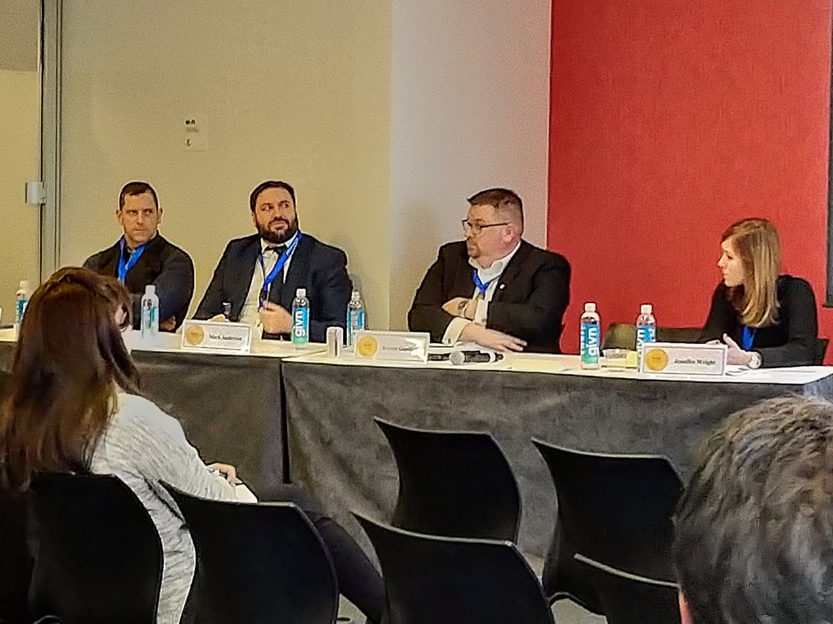 Brendan Ryan tweet media