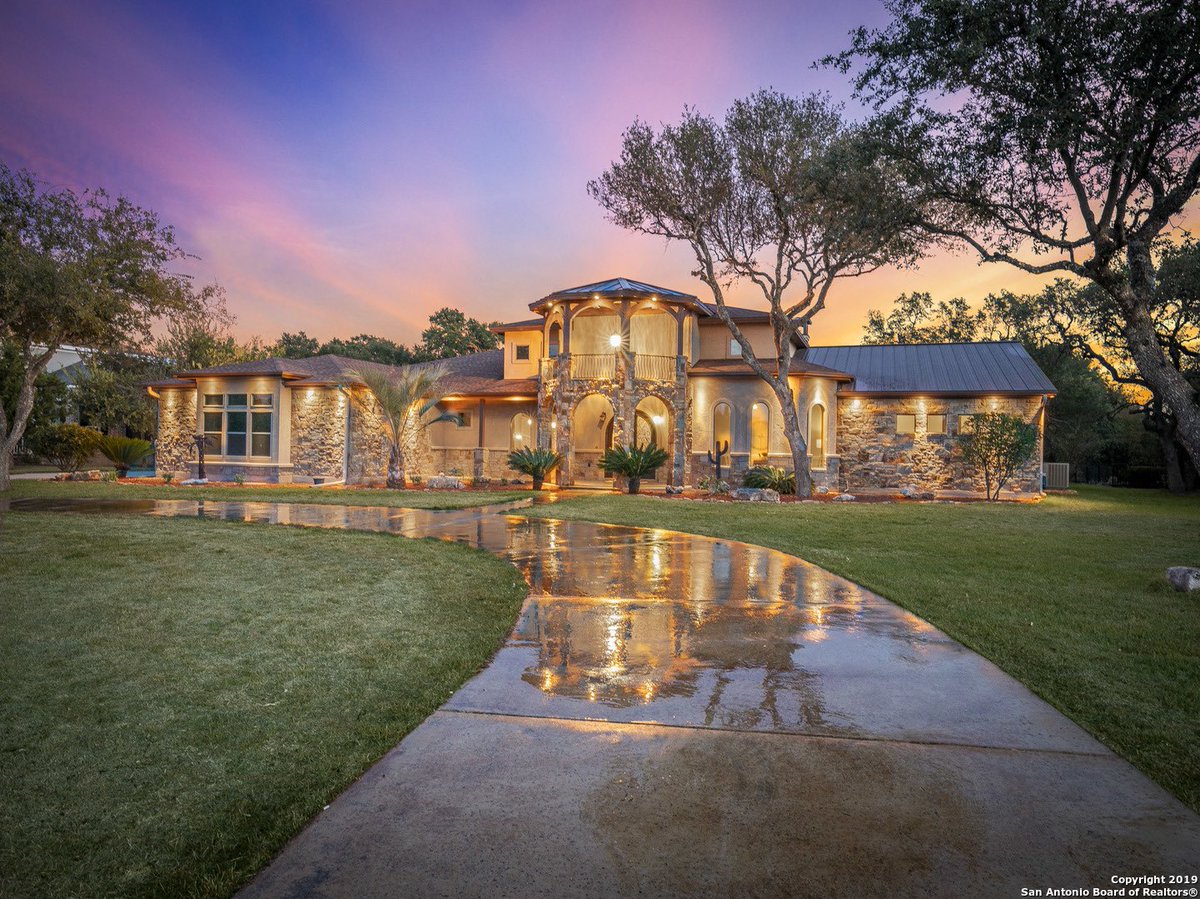 210_realtor's tweet photo. The Perfect home 🤯

📍San Antonio, Texas 📍 https://t.co/WIffxtix7Y