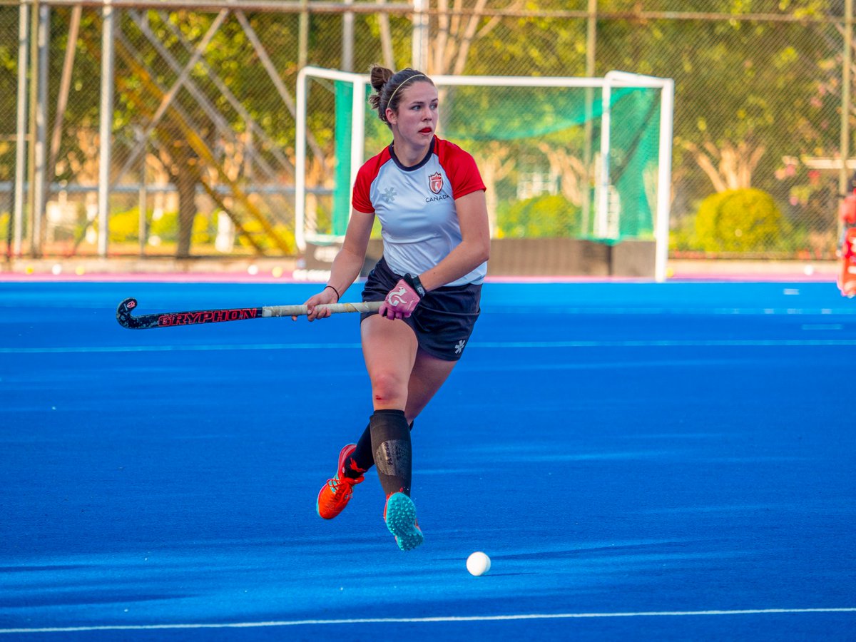 FieldHockeyCan's tweet photo. Today and every day, we celebrate the amazing women and girls in the field hockey community and Canadian sports community! Happy National Girls &amp; Women in Sports Day 🇨🇦💪

#NGWSD #fieldhockeycanada #teamcanada https://t.co/jWzmgEyelF