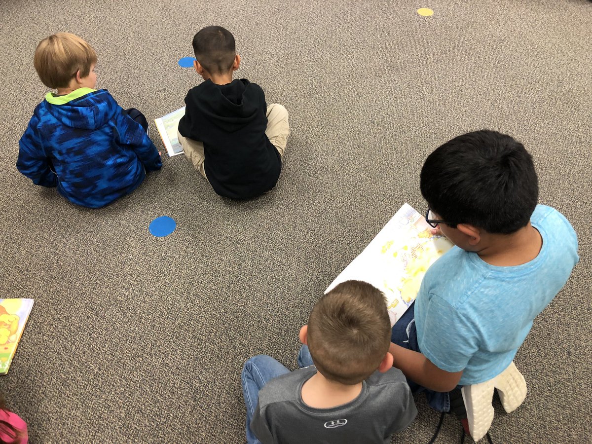MrsSeddelmeyer's tweet photo. Had a great day with students reading to each other for World Read Aloud Day! #JPEpride #JPELibrary https://t.co/KLDzleGi2R