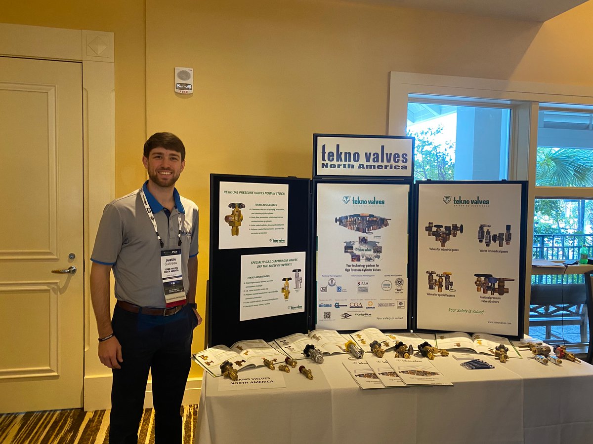 PurityPlusGas's tweet photo. Tabletop Vendor Expo continued again!
#globalcalbrationgases #teknovalves #weldcoa #iwdc #purityplus https://t.co/375WSBPY0m