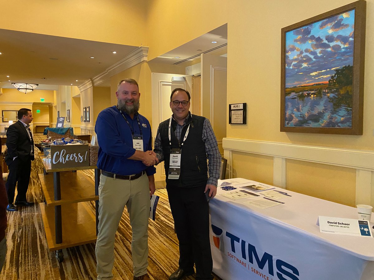 PurityPlusGas's tweet photo. Tabletop Vendor Expo continued!
#computersunlimited #tier5labs #fbi #esab #iwdc #purityplus https://t.co/dk56r8tESq