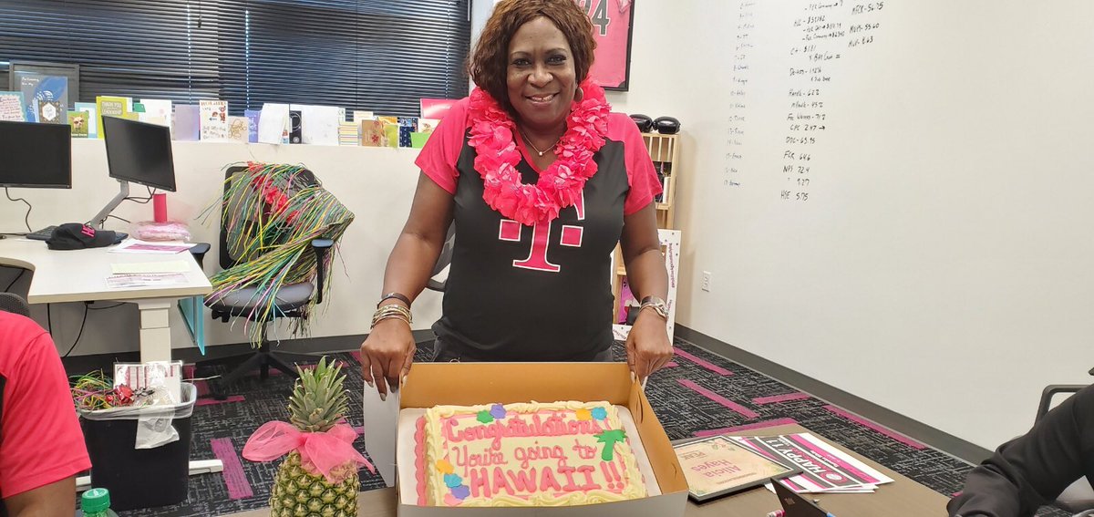 Words cannot express all the joy in my heart - THANK YOU for my PEAK AWARD ⁦<a href="/TamaraSmith7730/">Tamara Smith</a>⁩ ⁦<a href="/GeminiKNM/">Kristen Mandery</a>⁩ ⁦<a href="/MonetteCalderon/">Monette Calderon</a>⁩ ⁦<a href="/marykaypotter/">Mary Kay Potter</a>⁩ ⁦<a href="/m_wan4life/">Wanny Manasse</a>⁩