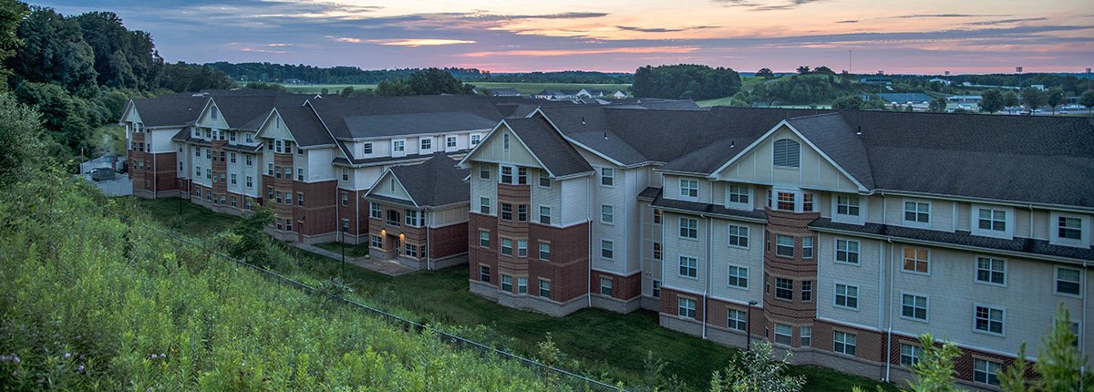 RaeHorne18's tweet photo. I am SO excited!! I cannot wait to see what more Slippery Rock has in store for me :)) https://t.co/Kq1vtWCg71