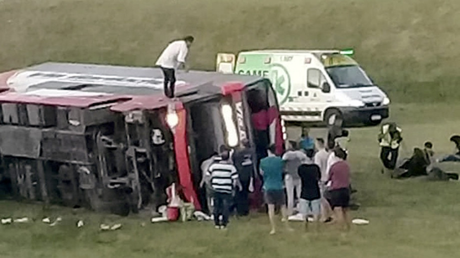 #PegandoLaVuelta | Investigadores argentinos advierten que el hecho de que los choferes de micros de larga distancia descansen poco y mal incide fuertemente en la cantidad de hechos viales. Lo charlamos con la investigadora del Conicet, <a href="/malemulfedele/">Malena Mul Fedele</a>. 
#Ahora con <a href="/gimassoud/">Giselle Massoud</a>