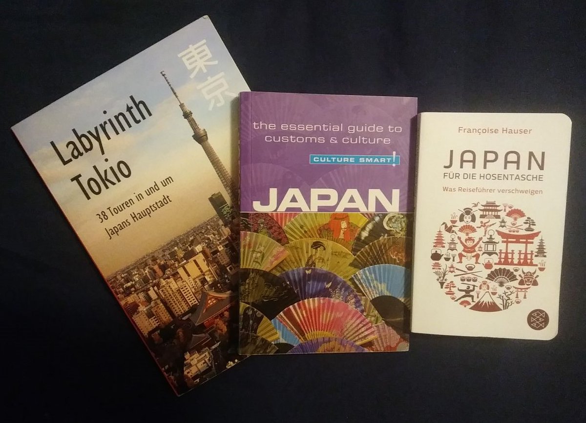 Cover der drei Bücher mit japanischen Motiven wie dem Tokyo Skytree, Fächern und Fuji