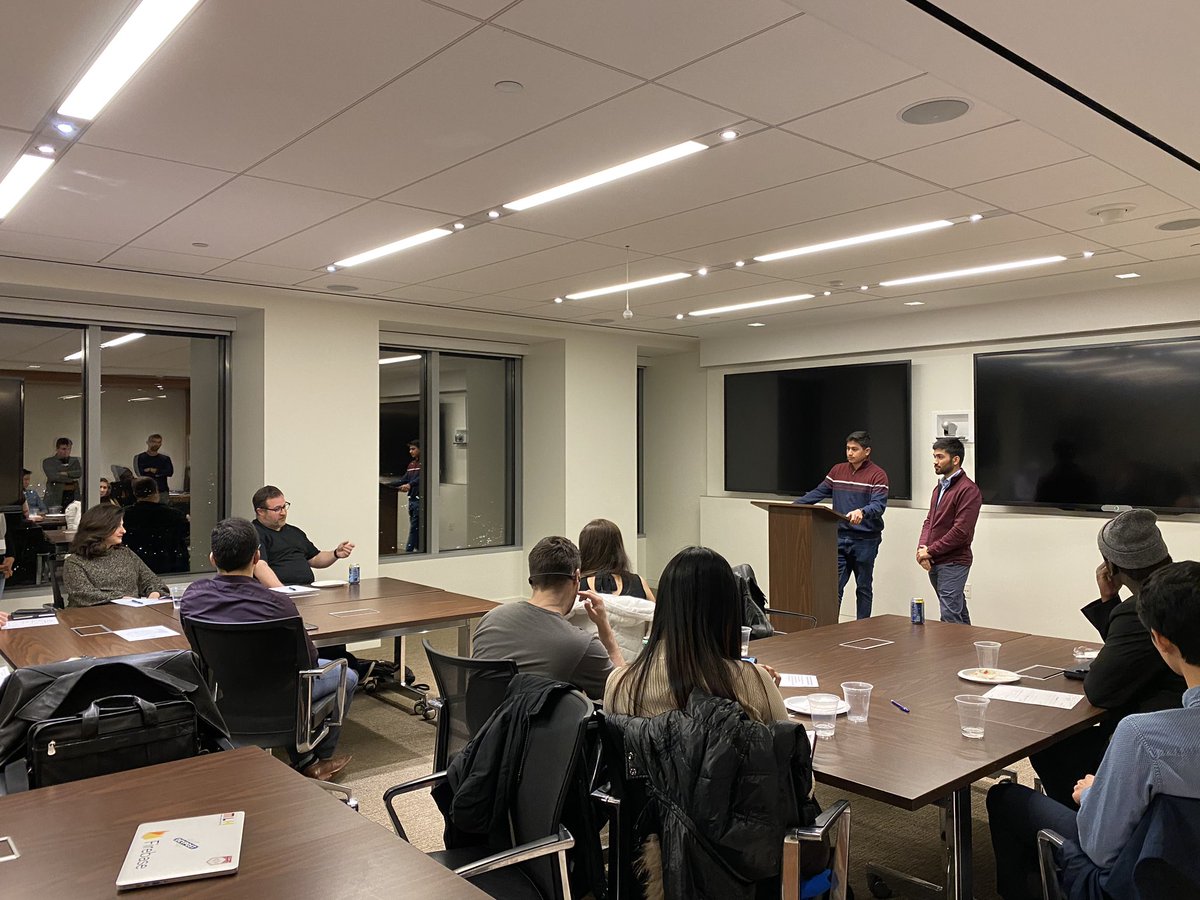 StartStayGrow's tweet photo. Thank you to everyone who came out to Pitch Night on Monday!

Check out our next event on February 18th: https://t.co/SgkghexalY https://t.co/2F3FJtagHv