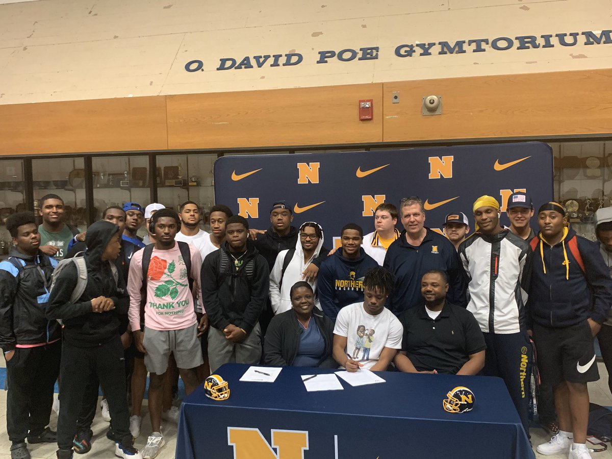john_hammett's tweet photo. Kendrick Brown signs to play football and lacrosse at St. Andrews! https://t.co/AAVAHnMTmx
