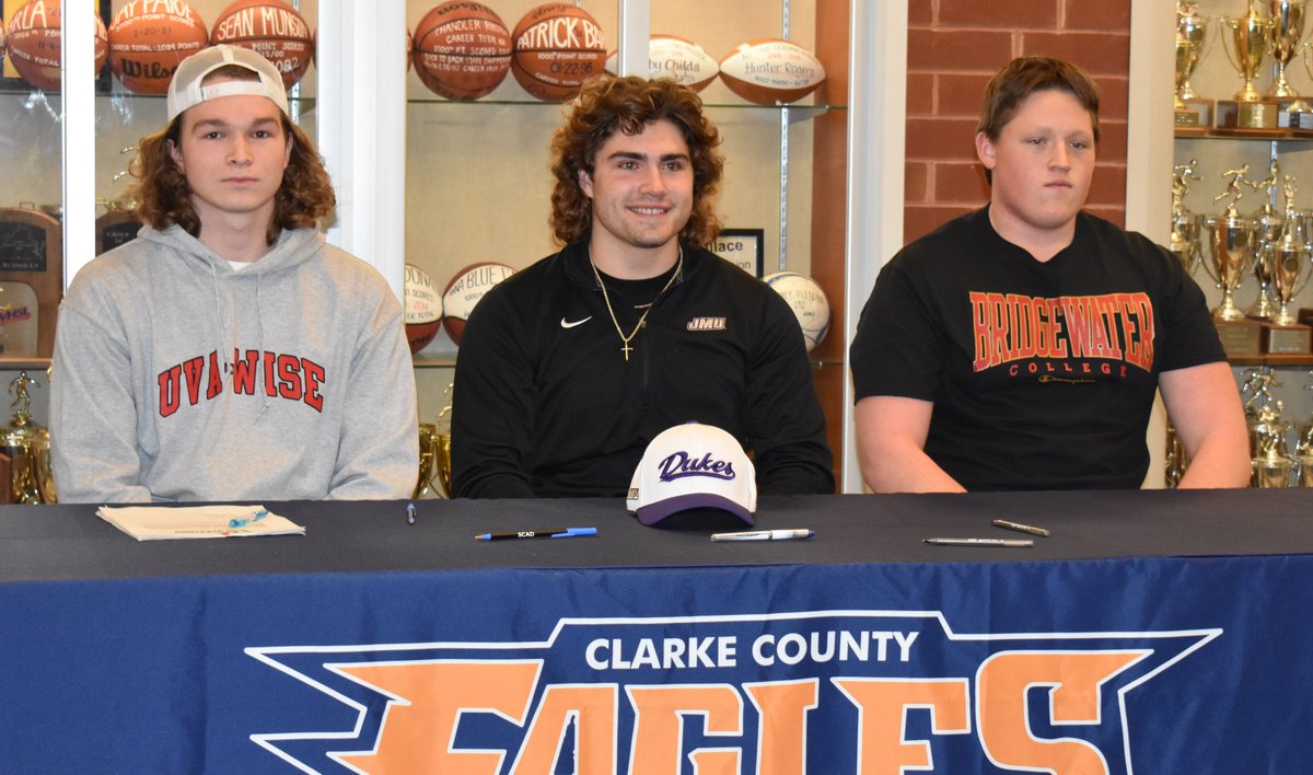 🏈: Congratulations to #ClarkeCounty's Kellan Dalton (Virginia Wise), Peyton Rutherford (preferred walk-on at James Madison) and Grayson Aylestock (Bridgewater) for signing national letters on intent on Wednesday.