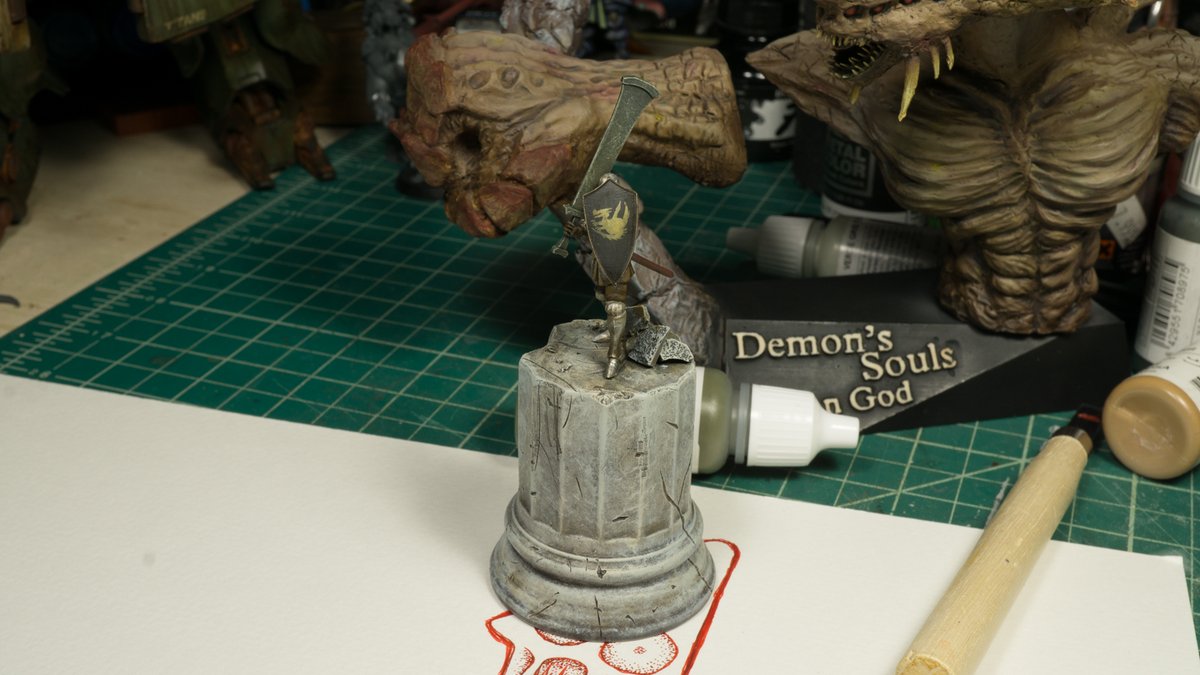 EldritchZes's tweet photo. Fluted Knight Done! Assembled and painted by Red Piano Miniatures
Instagram: https://t.co/AzH3jOTthV
Website: https://t.co/4bTq4A9xmD
Sculpted by @Rocket_409

He is fitted with a Dragon Bone Smasher. He looks nice with the Dragon God @tsurumaru40

#デモンズソウル #DemonsSouls https://t.co/ghDkJ9q1s1