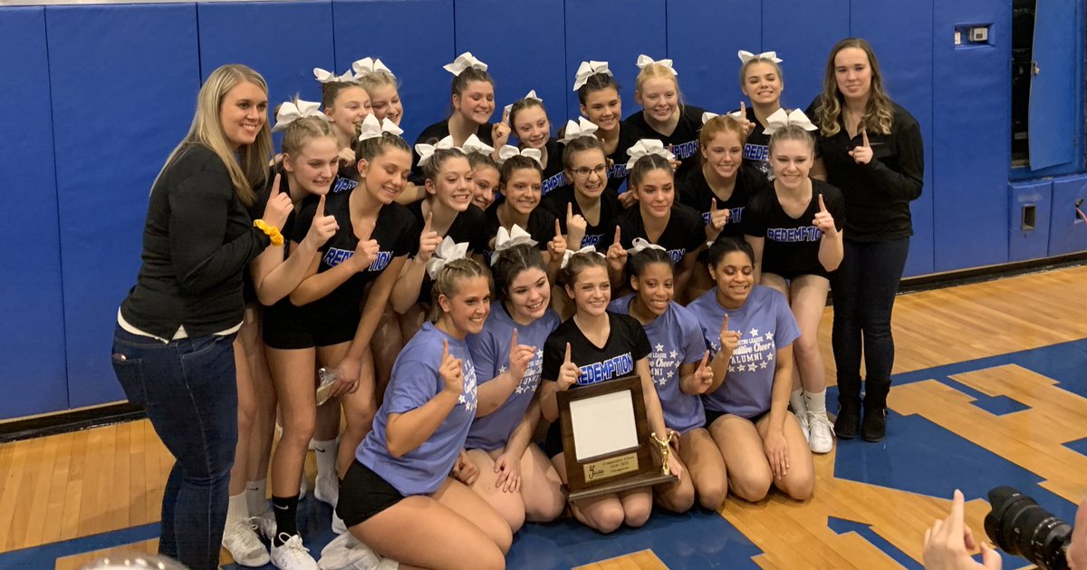 KearsleyCommSch's tweet photo. Congratulations to your 2020 Flint Metro League Competitive Cheer champions!  💙💛💙💛 #PrideTraditionExcellence https://t.co/gh0gks3JfZ