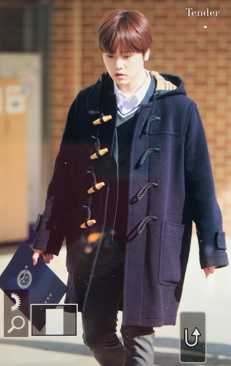 Tender_041110's tweet photo. 200206 #남도현 #도현 #NAMDOHYON  
#남도현_졸업_축하해 https://t.co/vywSyU9SOP