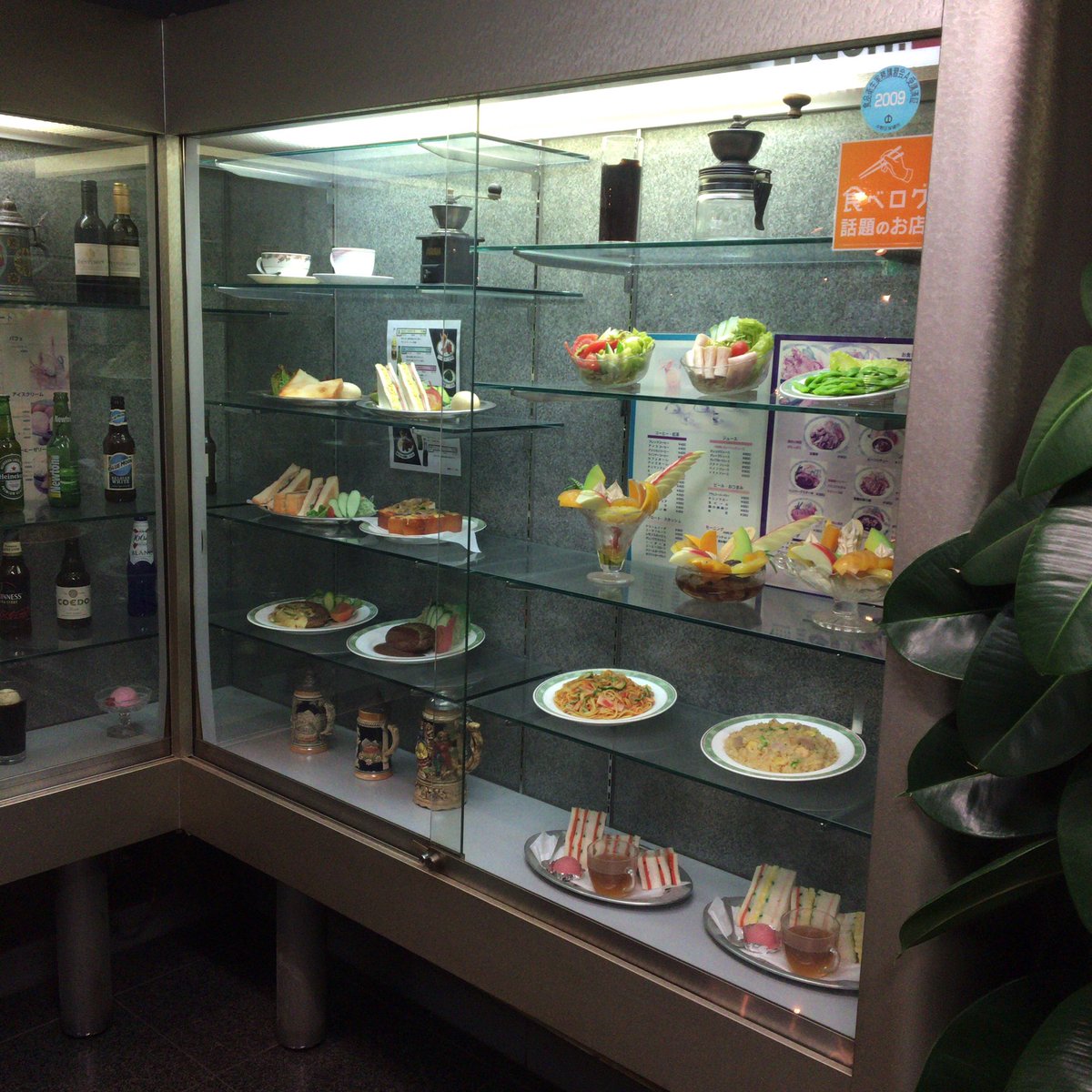 Chee とある日の おやつ 中野駅 ノーベル 中野サンモール 内にある超老舗の喫茶店 チーズケーキ Sd W D ウマウマ 老舗だから喫煙可かと思いきや 完全禁煙 でした 中野駅 喫茶店 中野大好きナカノさん ノーベル 03 3387 2717 東京都中野 Chee とある日の おやつ 中野駅 ノーベル 中野サンモール 内にある超老舗の喫茶店 チーズケーキ Sd W D ウマウマ 老舗だから喫煙可かと思いきや 完全禁煙 でした 中野駅 喫茶店 中野大好きナカノさん ノーベル 03 3387 2717 東京都中野