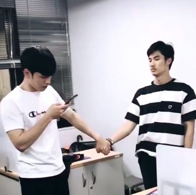 “love isn’t about one day. it’s about falling in love everyday, every moment with the same person”  #เตนิว  #เปลี่ยนดิสแต่จิตดวงเดิม