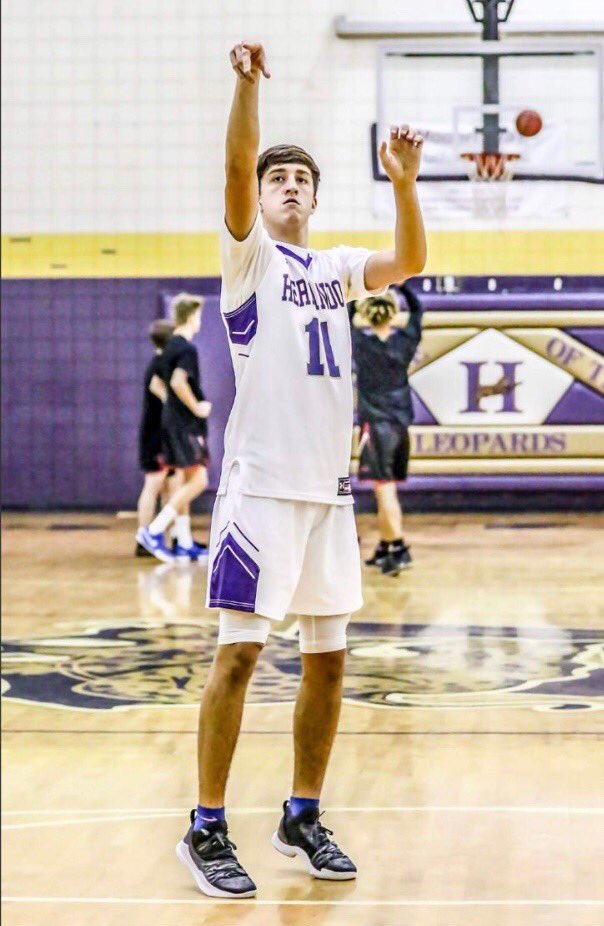 CoachKaz_FRM's tweet photo. Congratulations to #Hernando two-sport athlete Jacob Batten on breaking the 1,000 career point mark last night!! This is a great achievement for an awesome young man! Proud of you @batten_jacob! @HernLeopardFB @BigCountyPreps1 @TBHomeTeam @leopardsath https://t.co/G7aLJvDEAE