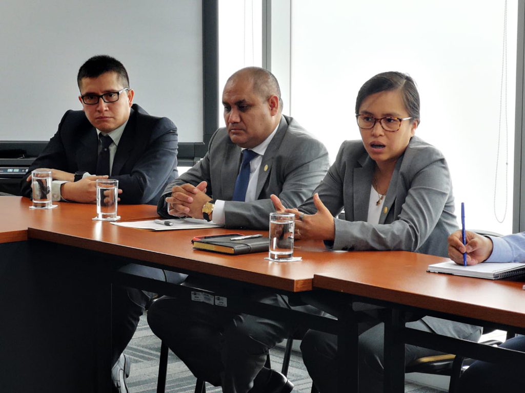 GRRNGMAGORELI's tweet photo. ✅En reunión con funcionarios del @MinamPeru, Gerenta, Blga. Karina Takahashi, informó que a través del proyecto #EbAMar de la Cooperación alemama GIZ, articularán con los distritos que integran el #Proyecto #Bicentenario, a fin de buscar el aprovechamiento y cuidado de la #ZMC. https://t.co/gYm5g57Gsg