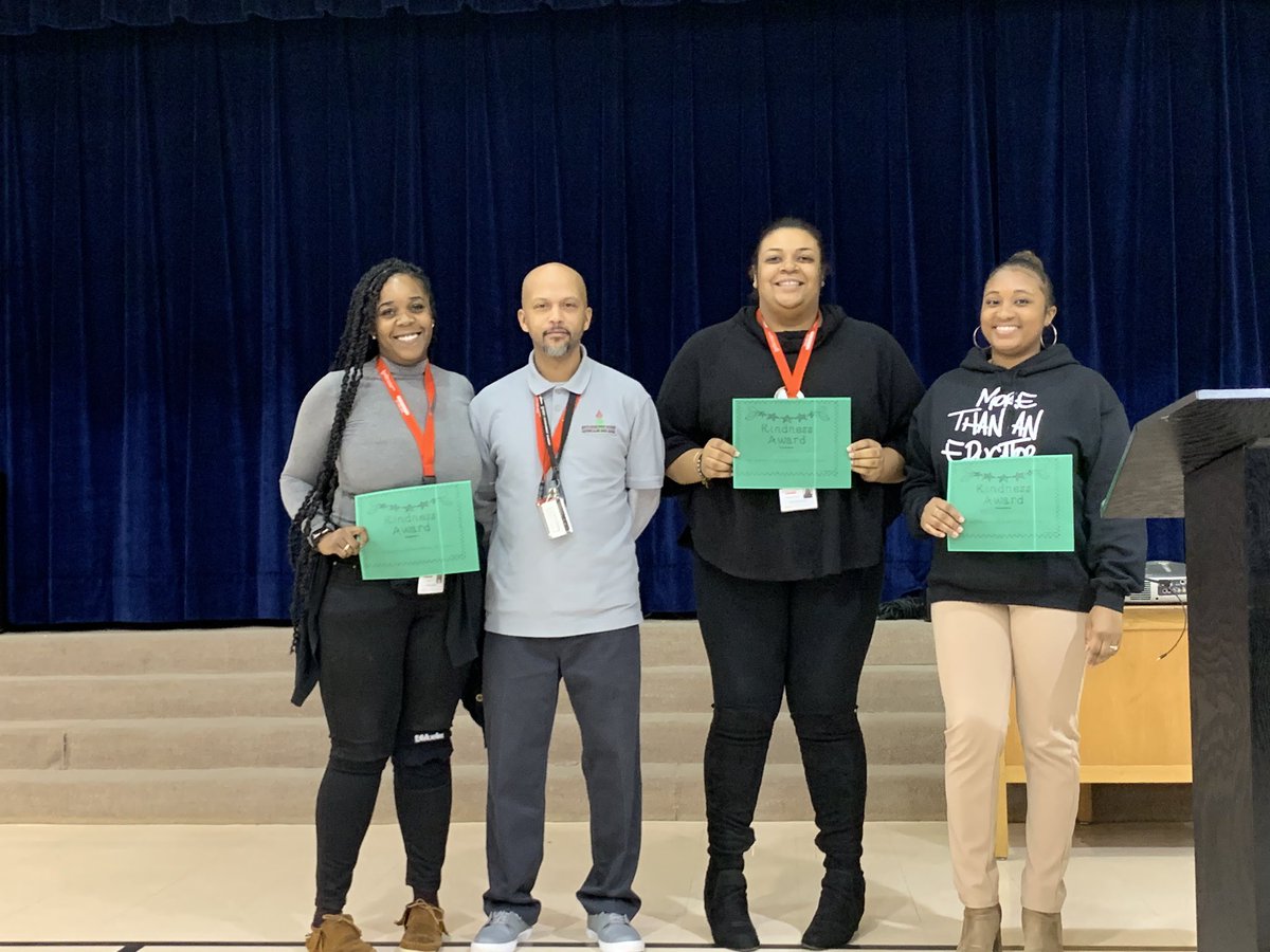 igniteindy2017's tweet photo. Congratulations to all of our teachers, leaders, and staff who received awards during our Quarter 2 Awards Ceremony! We love you greatly and appreciate everything that you do!

#IgniteIndy #IAAStaffAwards  #ItTakesTheWholeVillage #Ubuntu https://t.co/PWRRL6J7xJ
