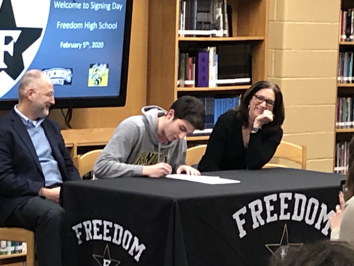 Congratulations again to <a href="/LanceJohnnson11/">Lance Johnson</a> for signing with <a href="/RMCHoops/">Randolph-Macon Hoops</a>! We are so proud of the player you have become and we can’t wait to watch you continue to grow at the next level. #Family
