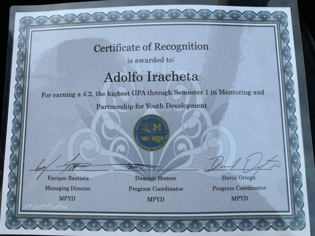 MuirFootball's tweet photo. Congrats to 2020 WR/DB @ajiracheta & 2021 WR/DB @NoahGriffin21 for achieving 4.2 and 4.1 GPAs, the highest in their respective classes as part of the Mentoring for Youth Development Program @JohnMuirHS. Keep competing at a high level on and off the field!
#MuirFootball #Hardwork https://t.co/OQoCqT1zmC