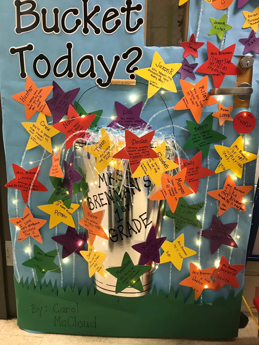 LOOK HOW CUTE! Chante Carlson you did an amazing job!!! The best part is reading what these little angels have to say about one another 🥰🥰🥰 
PS if you have little ones, read this book to them NOW ❤️ #READWeek #TeacherAppreciationWeek <a href="/SixesStars/">Sixes Elementary</a> <a href="/CherokeeSchools/">Cherokee Co. Schools</a>