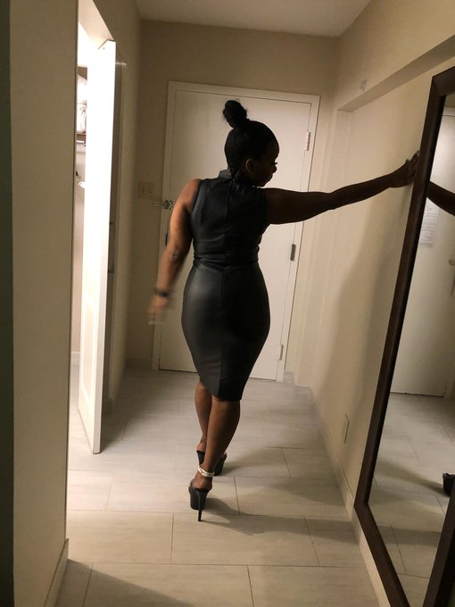 Your view watching me walk away as I leave you locked in Chasity...  #bitchboy femdom  #slaveplay #goddess Footfetish<a href="/tag/goddess"class="tags"><span>#goddess</span></a><a href="/tag/bitchboy"class="tags"><span>#bitchboy</span></a><a href="/tag/slaveplay"class="tags"><span>#slaveplay</span></a>