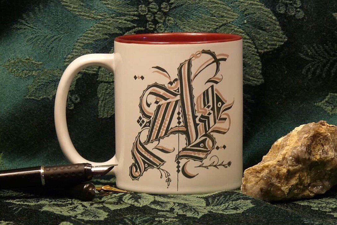 birdzssss's tweet photo. I’m giving away 3 mugs on the gram go enter if you like it https://t.co/1LUhbZ6Uso 
#calligraphy #giveaway #freestuff https://t.co/nCeNqslpoM