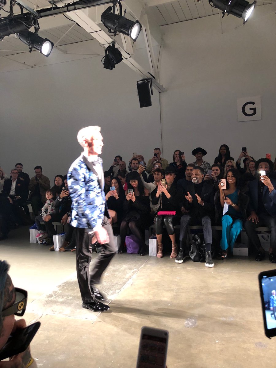 ⁦<a href="/BillNye/">Bill Nye</a>⁩ also strutting for prostate cancer awareness. What a cool line up of models. ⁦<a href="/EverydayHealth/">Everyday Health</a>⁩ ⁦<a href="/PCFnews/">Prostate Cancer Foundation</a>⁩ #mybluejacket