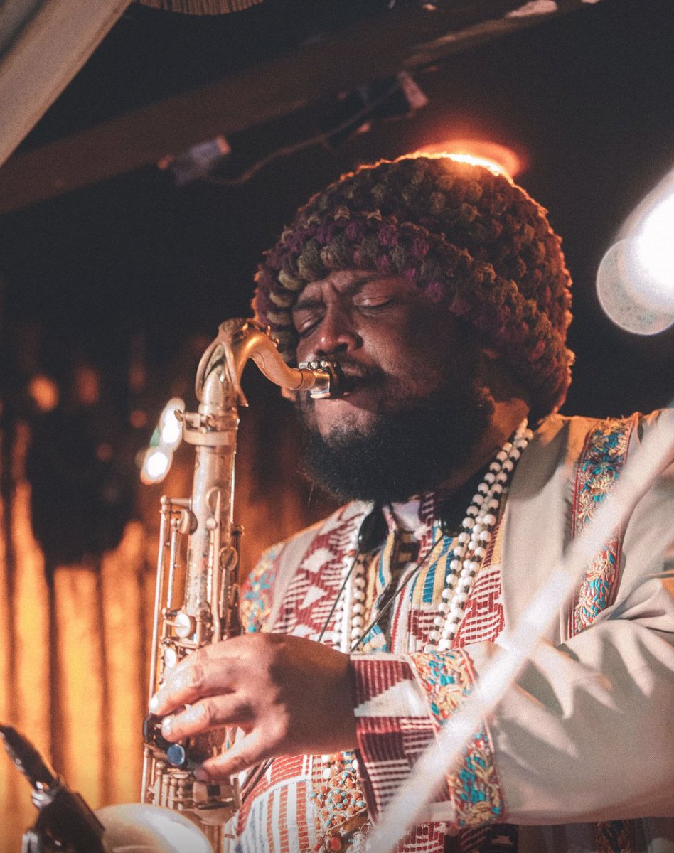 TVTProject's tweet photo. / @KamasiW onstage at Ronald Bruner Jr's End of the Year Party at @TheVirgil / https://t.co/xFfYg9p9Jt
