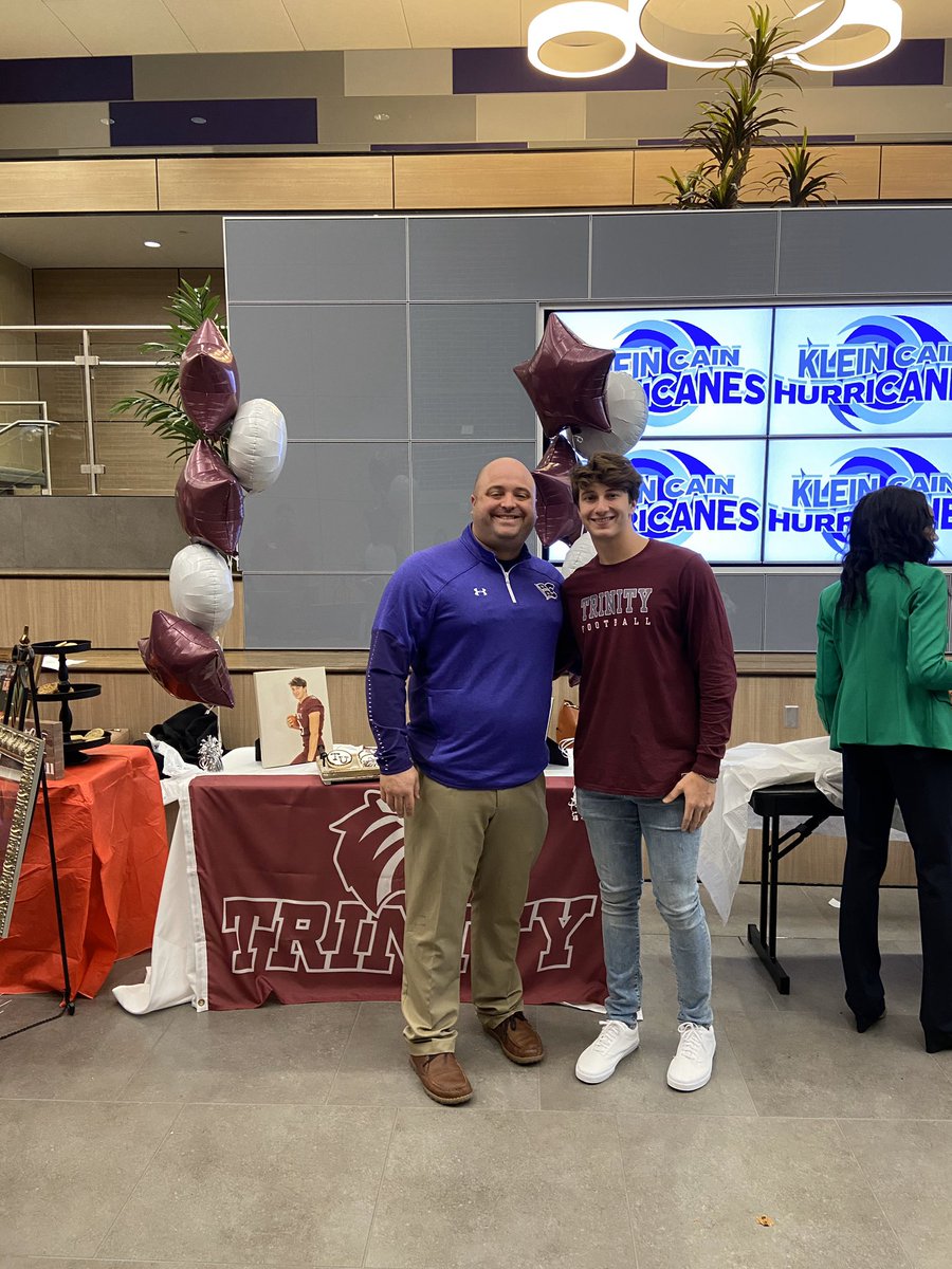 cole_monago's tweet photo. Officially a Trinity Tiger! Thank you to everyone who has helped me along the way and I’m excited to start this next chapter of my life! @KLEINCAINFB @TUFootballTX https://t.co/pff5lbOzi1