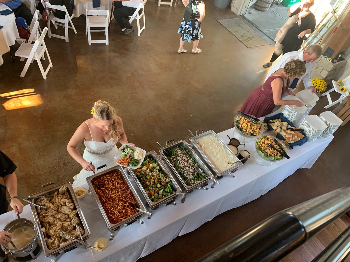 CincinnatiCater's tweet photo. #WeddingWednesday: We work with venues all over the tri-state, and will even cater to your home, park, or wherever you choose to host your special day! Give us a call for more information. https://t.co/lsFYqESib5 #wecater #CincinnatiCatering #CincinnatiWedding https://t.co/QhwK5gB0mC