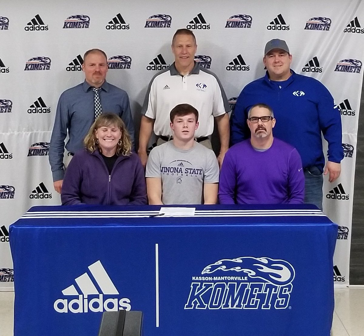 KM Activities (@km_activities) on Twitter photo Congratulations to Easton Knoll as he signs his letter of intent to play football at Winona State!! <a href="/KMKoMetFootball/">KM Football</a> <a href="/WinonaWarriorFB/">WSU Warrior Football</a> Congratulations to Easton Knoll as he signs his letter of intent to play football at Winona State!! <a href="/KMKoMetFootball/">KM Football</a> <a href="/WinonaWarriorFB/">WSU Warrior Football</a>