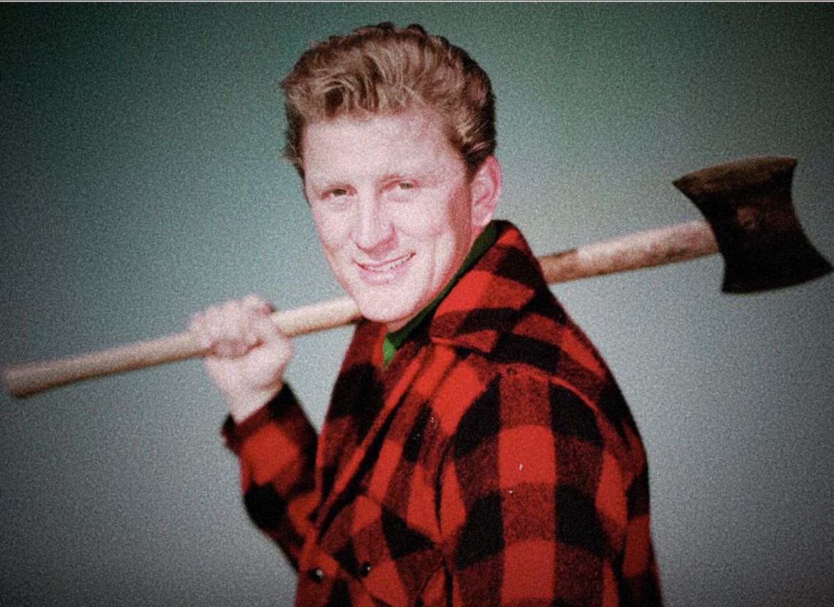 maxberdowski's tweet photo. RIP Kirk Douglas - he was one of the remaining few, true, Hollywood legends. #kirkdouglas https://t.co/LhuEhvYFMF