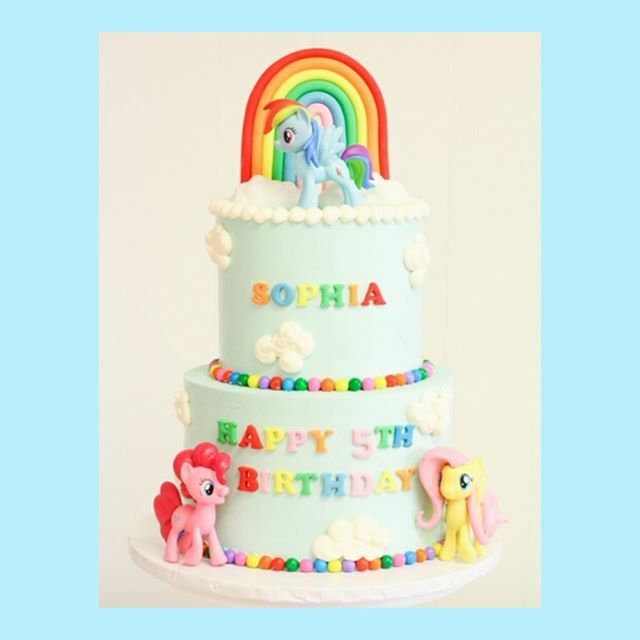 A little rainbow magic tops this sweet and simply My Little Pony cake.  Who‘s your child‘s favorite  pony? #birthdaycake  #cakegram #cakeoftheday #instacake #instabake #bakestagram #cakeart #cakesofinstagram #cakeideas #njbaker #njbakery #mylittlepony #m… ift.tt/2UsBD1P